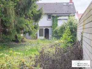 Blick auf Hauseingang