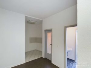 CAM03260G0-PR0012-STILL006